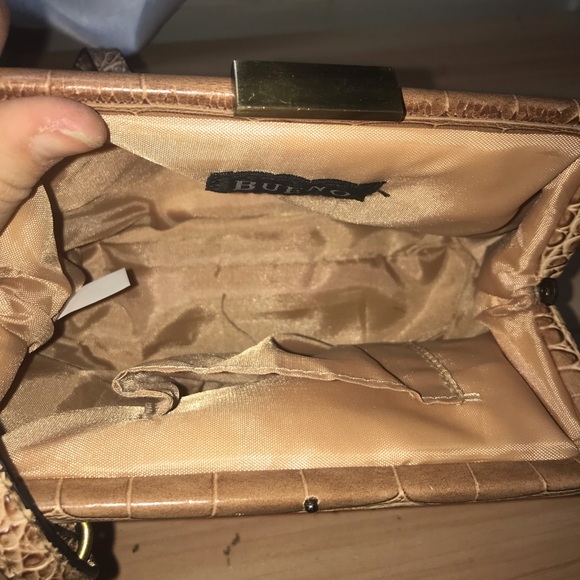 BUENO California Women's Faux Croc Embossed Purse - Picture 5 of 5